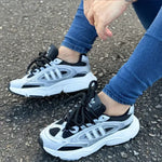 REF 214 - ADlDAS 0ZMlLEN